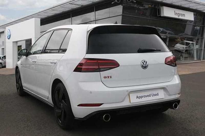 Used VW Golf VII GTI 245 HP (180 kW) 2019 White Hatchback