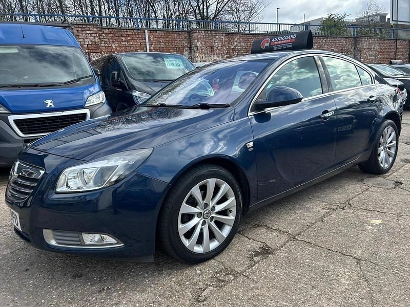 Used Vauxhall Insignia Elite 2013 Blue Hatchback