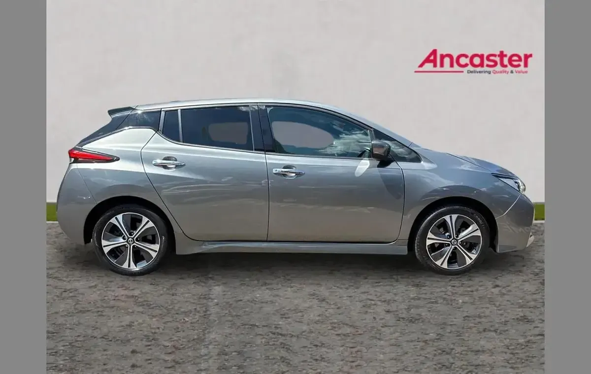 Used Nissan Leaf Tekna 110 kW (150 HP) 2021 Grey Hatchback