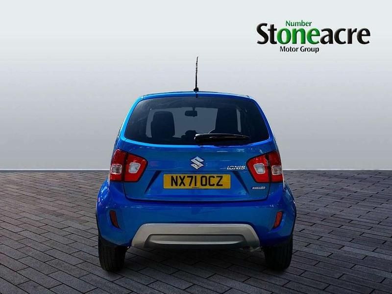 Usado Suzuki Ignis SZ3 83 HP (61 kW) 2021 Azul SUV