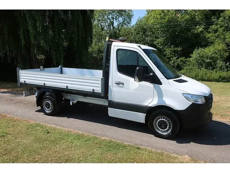 Used Mercedes Sprinter Progressive 150 HP (110 kW) 2022 White Van