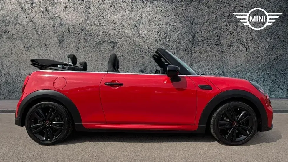 Used Mini Cooper Sport 134 HP (98 kW) 2022 Red Hatchback