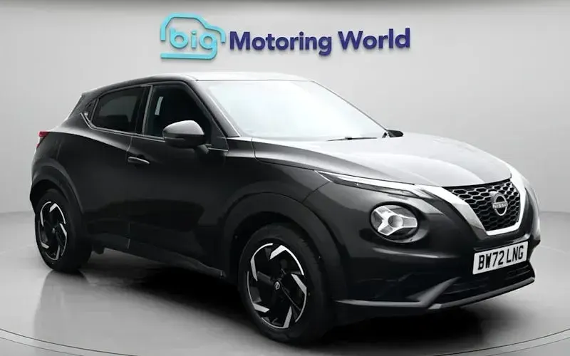 Usado Nissan Juke N-Connecta 114 HP (83 kW) 2023 SUV