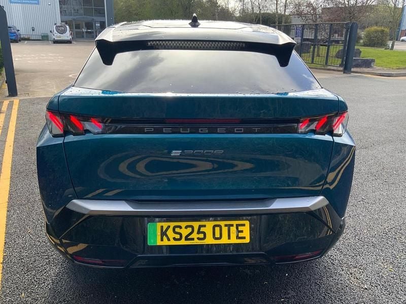 Used Peugeot e-3008 GT 152 kW (207 HP) 2025 Blue SUV