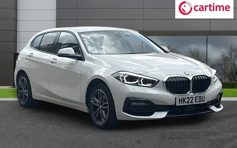 Used BMW 118 Sport Line 136 HP (100 kW) 2024 Hatchback