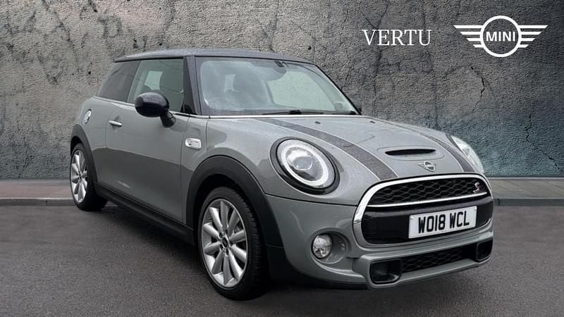 Moonwalk grey Used 2018 Mini Cooper S Hatch Hatchback | £12,170 (Good price) - Image 1/4