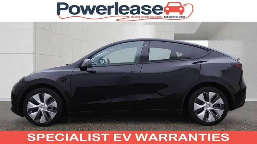 Used Tesla Model Y Long Range AWD 378 kW (514 HP) 2022 Black SUV