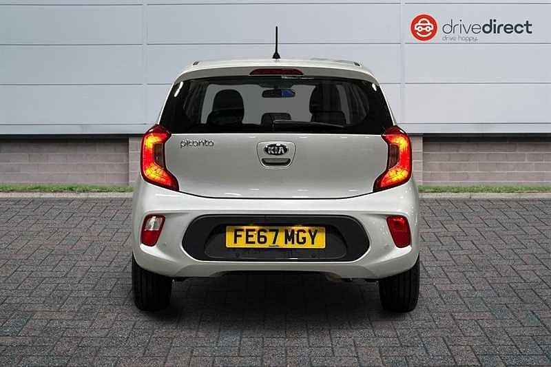Used Kia Picanto 83 HP (61 kW) 2017 Silver Hatchback
