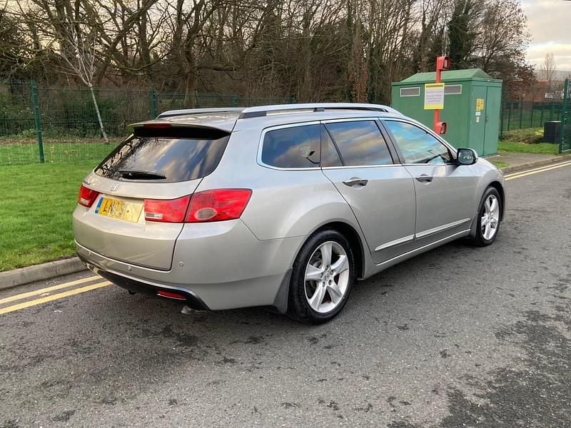 Used Honda Accord EX 150 HP (110 kW) 2011 Silver Estate