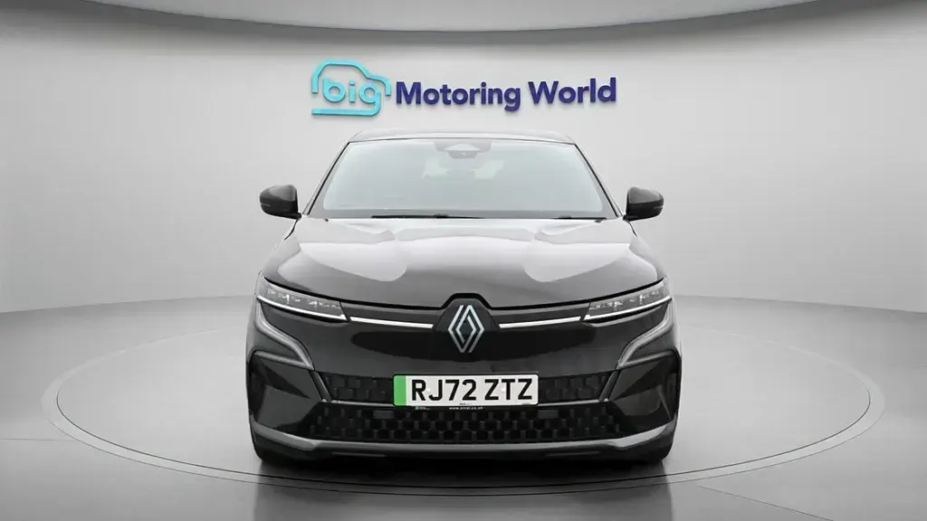 Używany Renault Megane E-Tech Techno 161 kW (220 KM) 2022 Hatchback