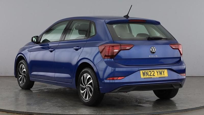 Used VW Polo Life 95 HP (69 kW) 2022 Blue Hatchback