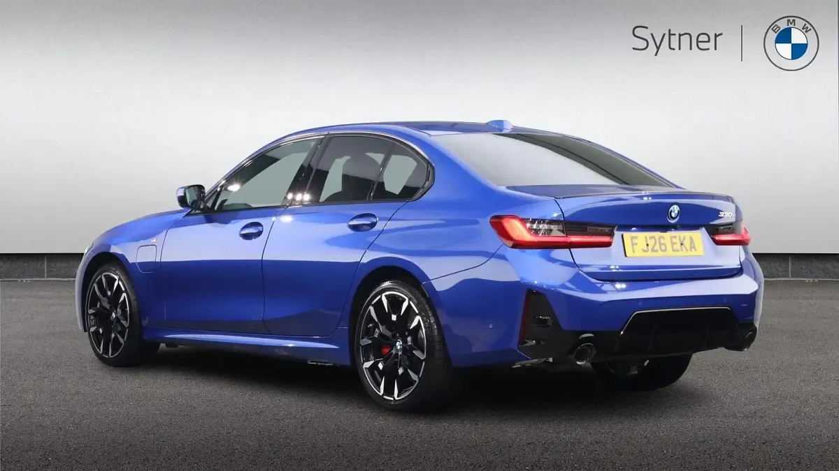 Used BMW 330 M Sport 288 HP (211 kW) 2026 Blue