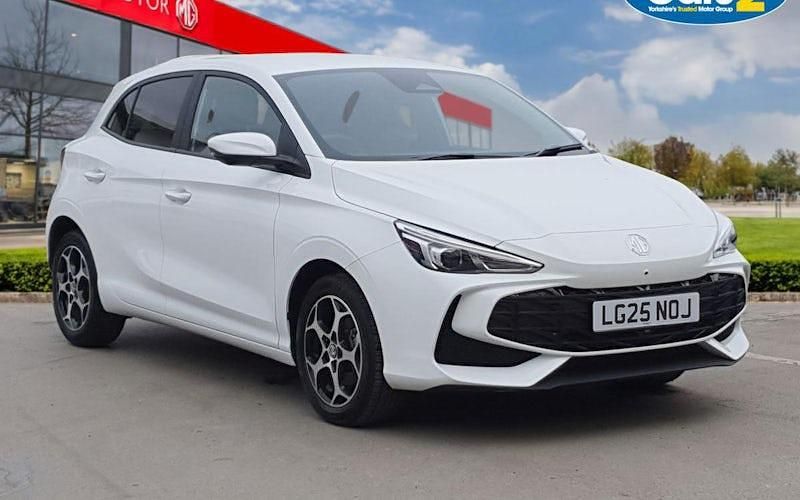 Used MG MG3 Trophy 194 HP (142 kW) 2025 White Hatchback