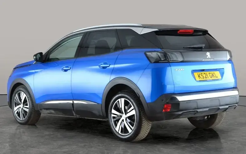 Used Peugeot 3008 Allure Premium 131 HP (96 kW) 2021 Blue SUV
