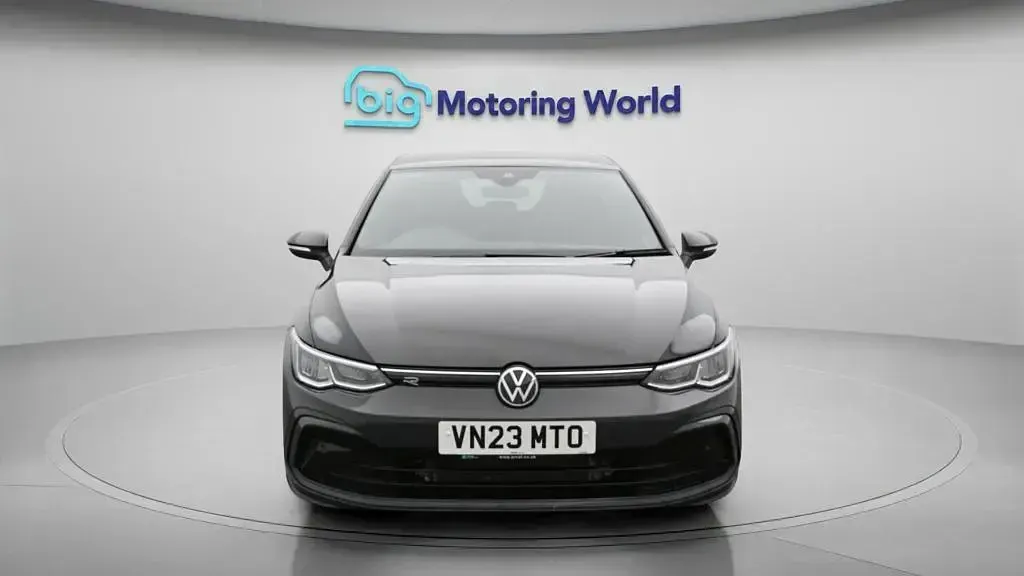 Used VW Golf VIII R-line 150 HP (110 kW) 2023 Grey Hatchback