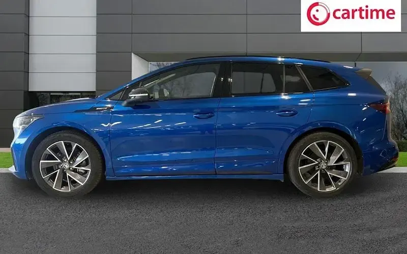 Used Skoda Enyaq iV SportLine 194 kW (265 HP) 2022 Blue SUV