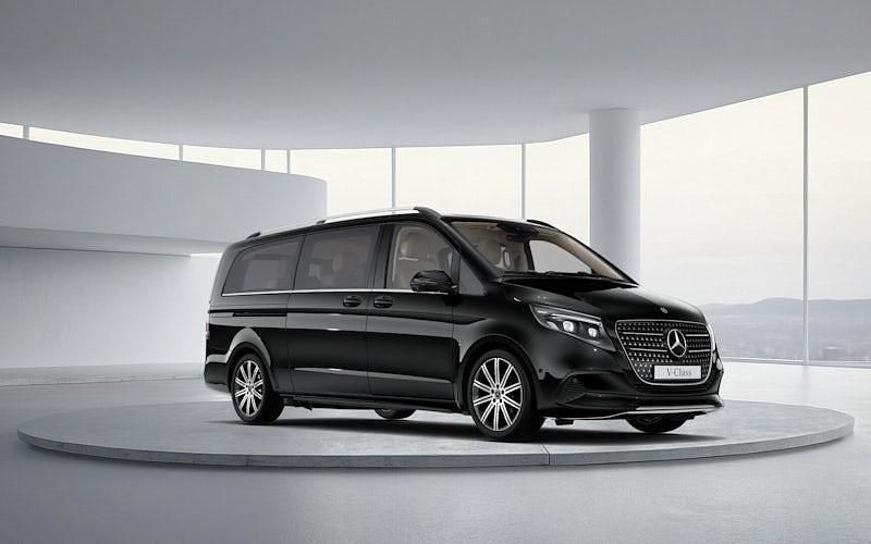 New 2025 Mercedes V220 Premium MPV | £73,330 (Fair price) - Image 1/4