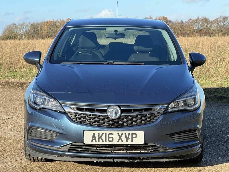 Used Vauxhall Astra 2016 Blue Hatchback