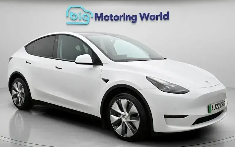 Used Tesla Model Y Long Range AWD 378 kW (514 HP) 2022 SUV