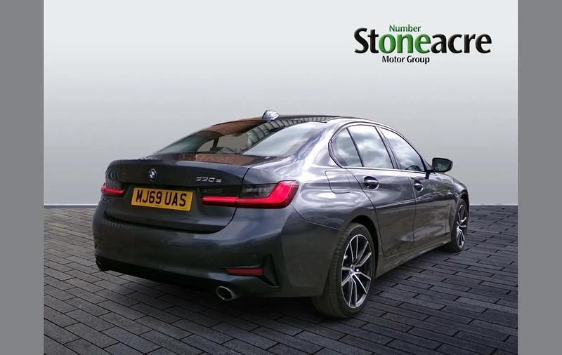 Used BMW 330e Sport Line 288 HP (211 kW) 2019 Grey Sedan