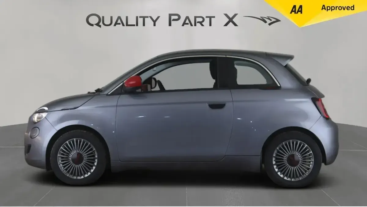 Used Fiat 500e Red 86 kW (118 HP) 2022 Grey Hatchback