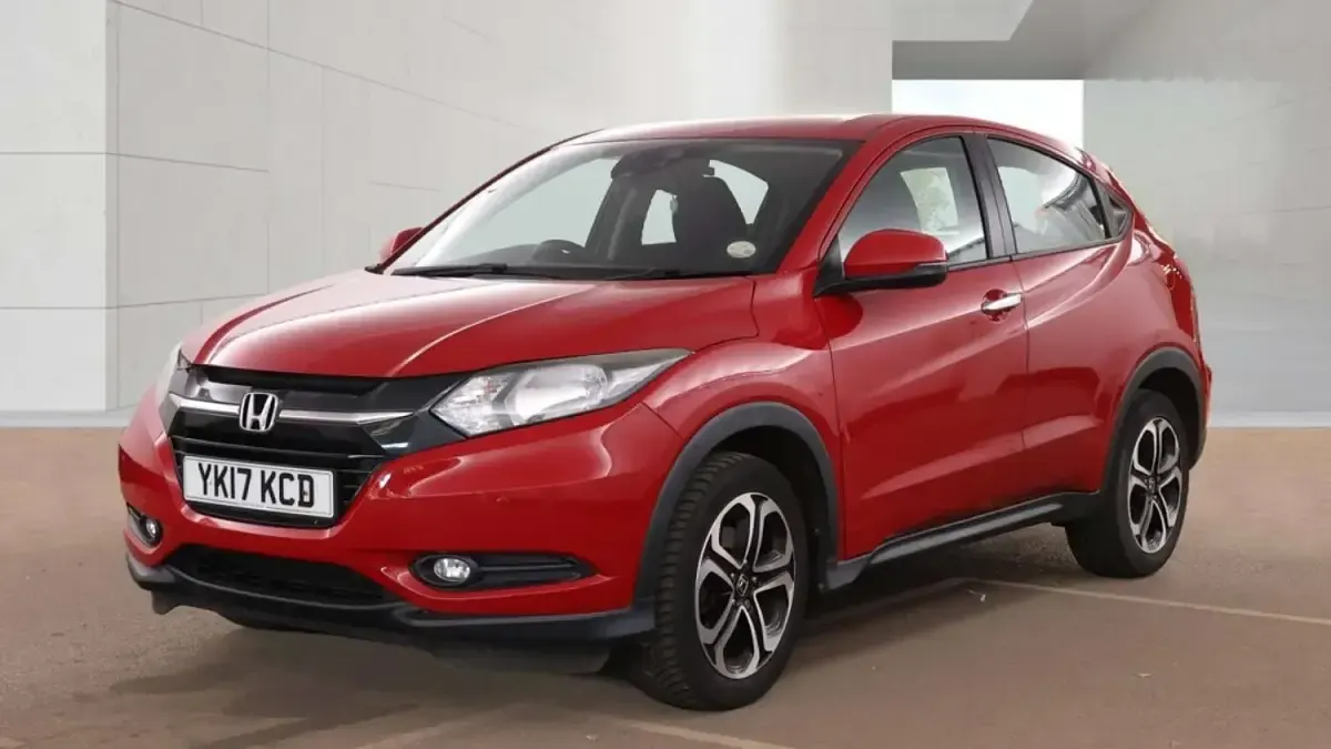 Used Honda HR-V SE 130 HP (95 kW) 2017 Red SUV