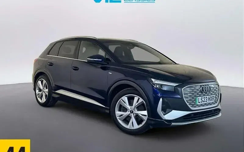 Używany Audi Q4 e-tron S-Line 150 kW (204 KM) 2023 SUV