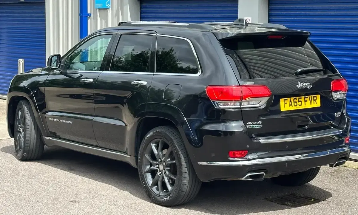 Used Jeep Grand Cherokee Summit 2016 Black SUV