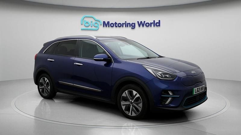 Used 2021 Kia e-Niro SUV | £13,400 (Good price) - Image 1/4
