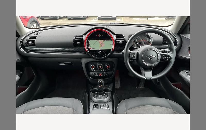 Used Mini Cooper Clubman Classic 136 HP (100 kW) 2022 Red Estate