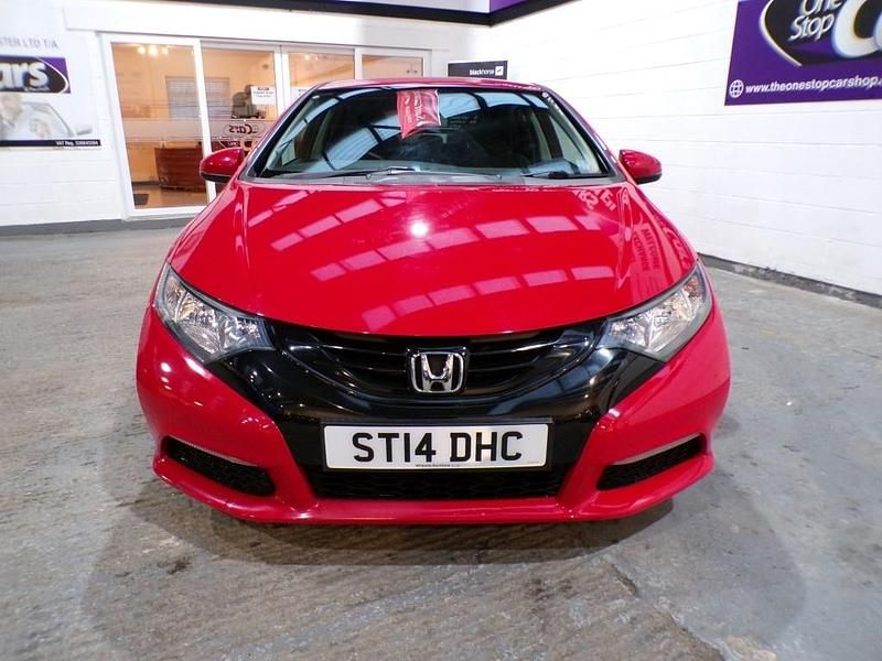 Used Honda Civic S 2014 Red Hatchback