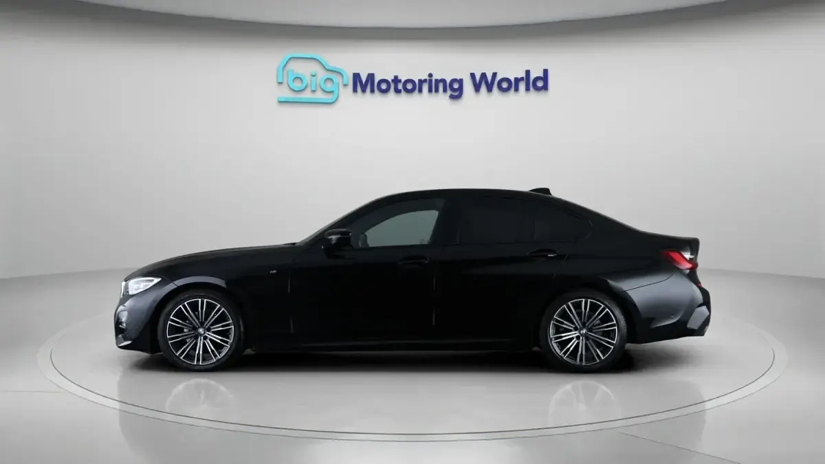 Usado BMW 320 M Sport 184 CV (135 kW) 2021 Negro Berlina