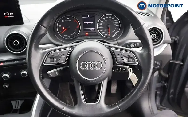 Used Audi Q2 Sport 116 HP (85 kW) 2020 Grey SUV