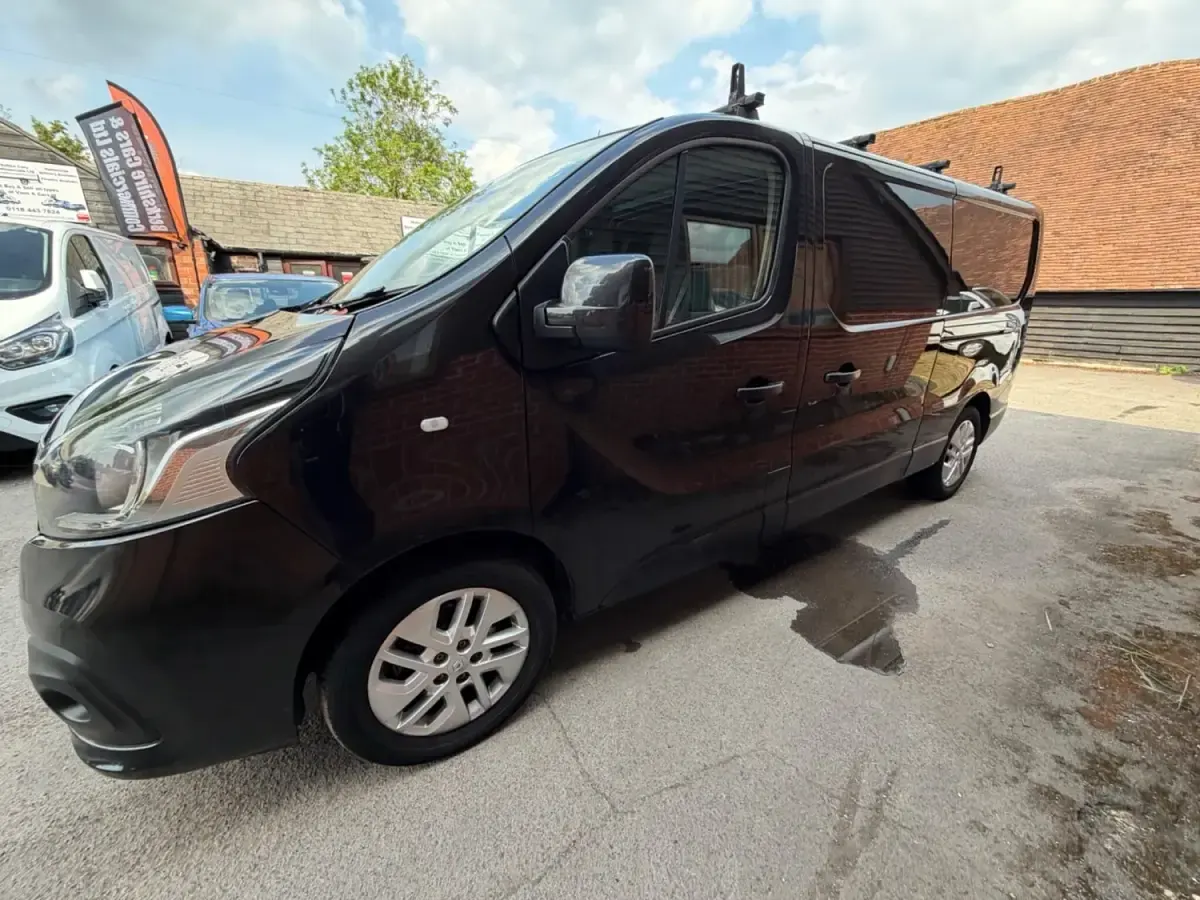 Usado Renault Trafic 2019 Preto Monovolume