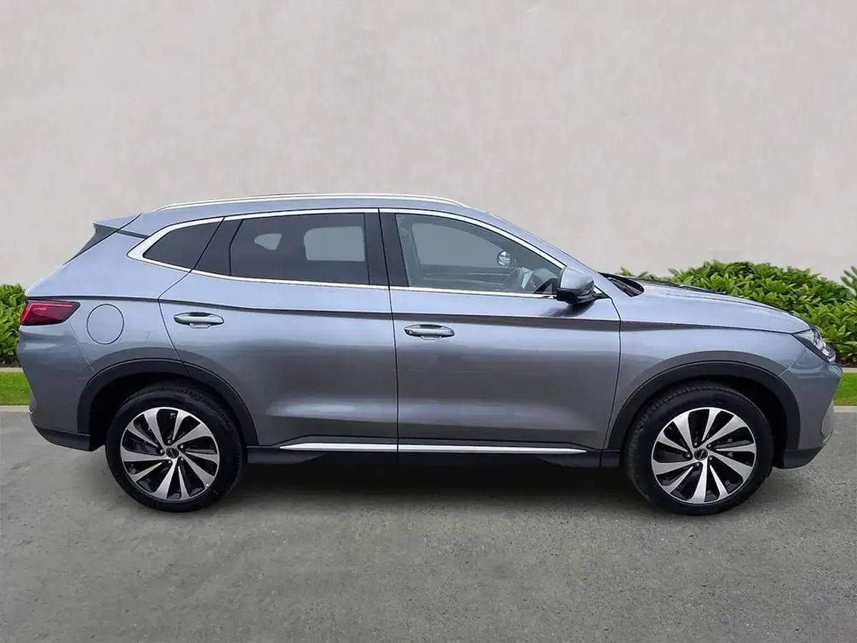 Used BYD Seal U Comfort 218 HP (160 kW) 2025 Grey SUV