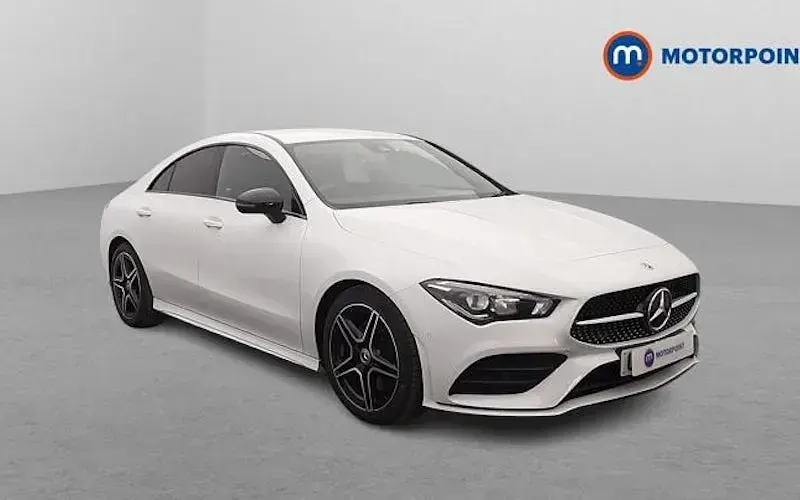 Usado Mercedes CLA200 Executive 163 HP (119 kW) 2022 Sedan