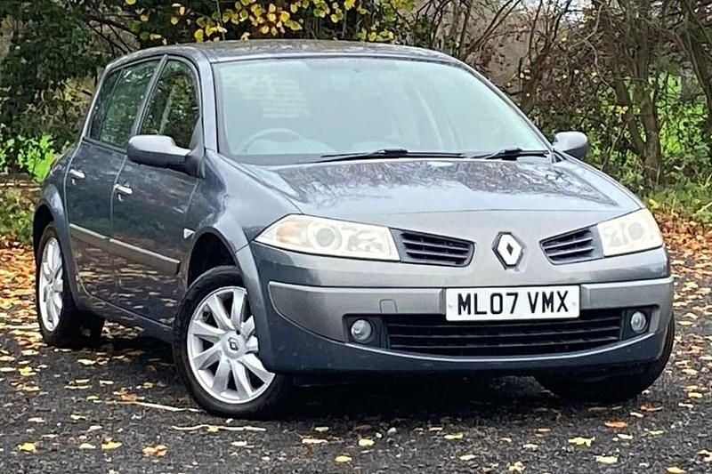 Grey Used 2007 Renault Mégane II Dynamique Hatchback | £2,499 (Fair price) - Image 1/1