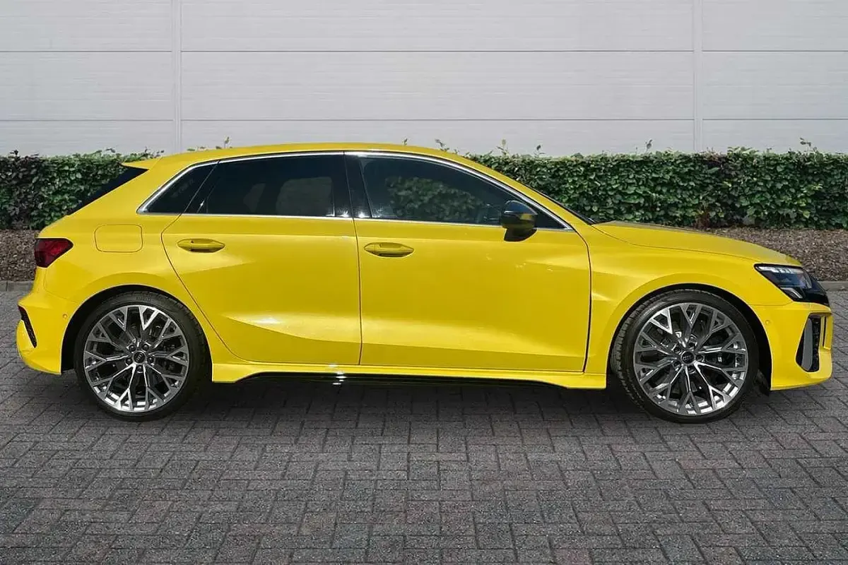 Used Audi RS3 400 HP (294 kW) 2023 Yellow Sedan