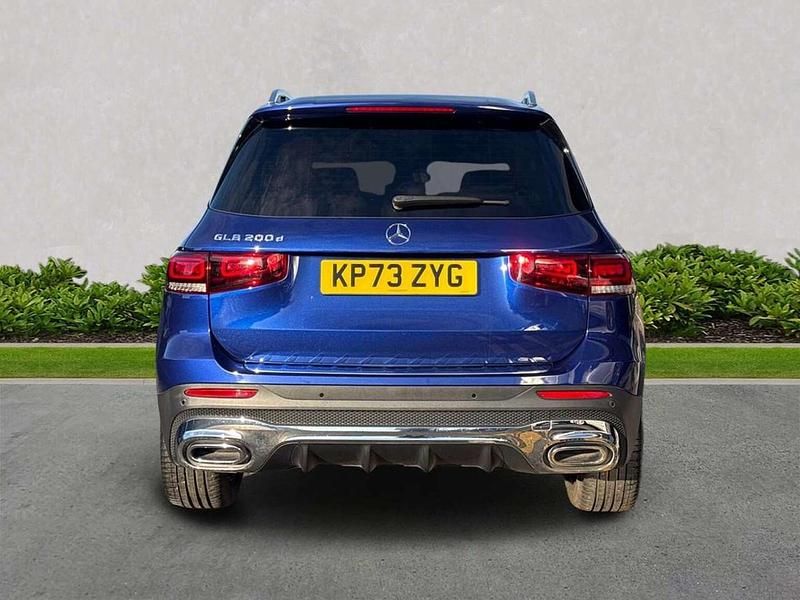 Used Mercedes GLB200 Executive 2023 Blue SUV
