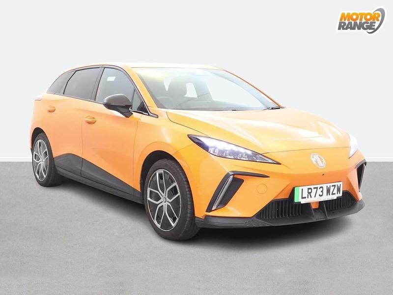 Used MG MG4 EV Trophy 150 kW (204 HP) 2023 Orange Hatchback
