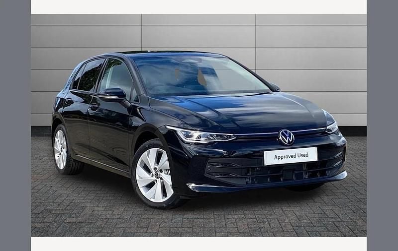 New VW Golf VIII Match 150 HP (110 kW) 2025 Black Hatchback