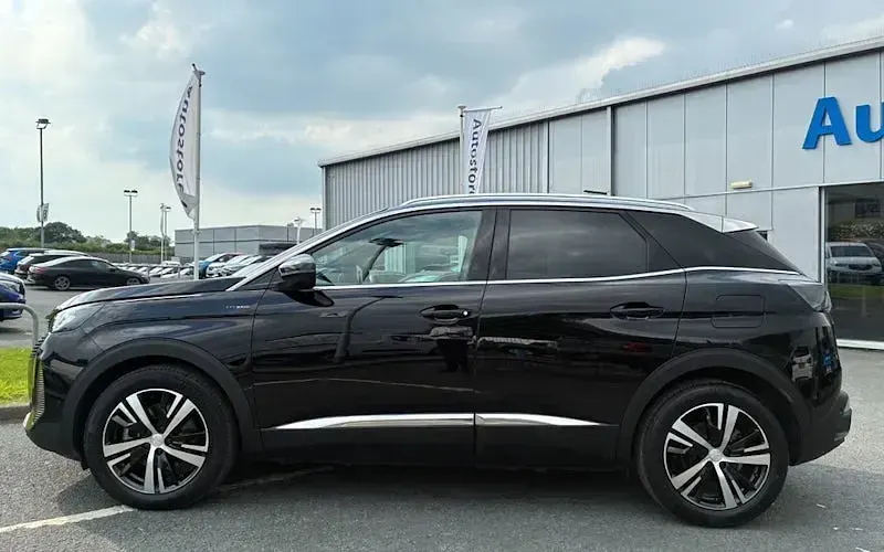 Used Peugeot 3008 GTi 300 HP (220 kW) 2023 Black SUV