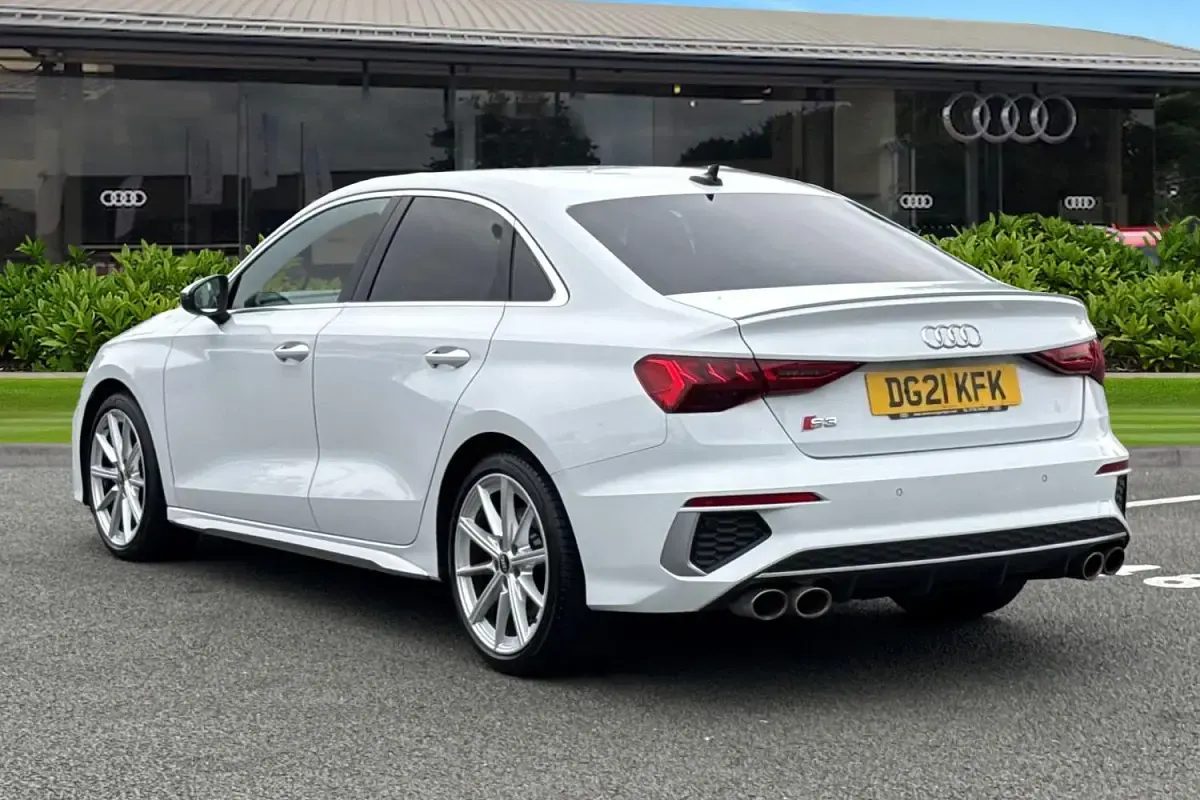 Used Audi S3 Comfort 310 HP (228 kW) 2021 White Sedan