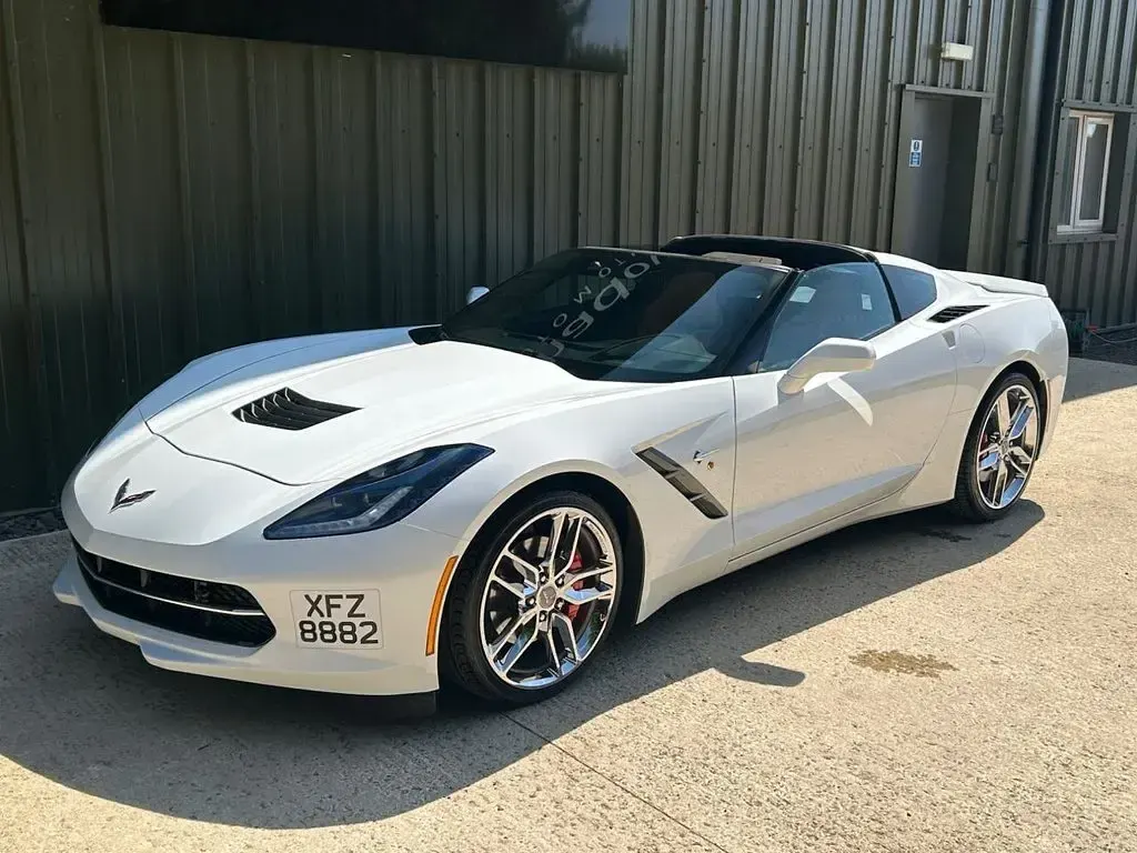Used Chevrolet Corvette 2017 White Coupe