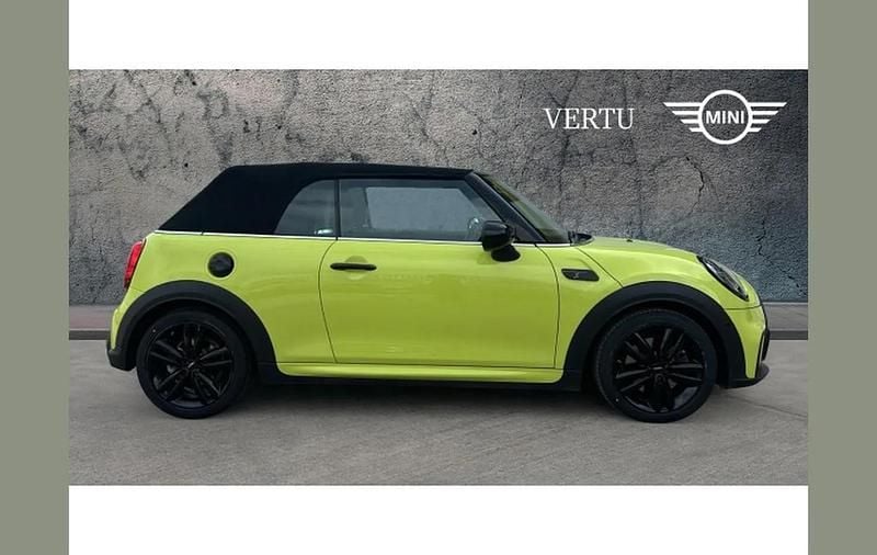 Used Mini Cooper S Cabriolet Sport 178 HP (130 kW) 2024 Yellow Cabriolet