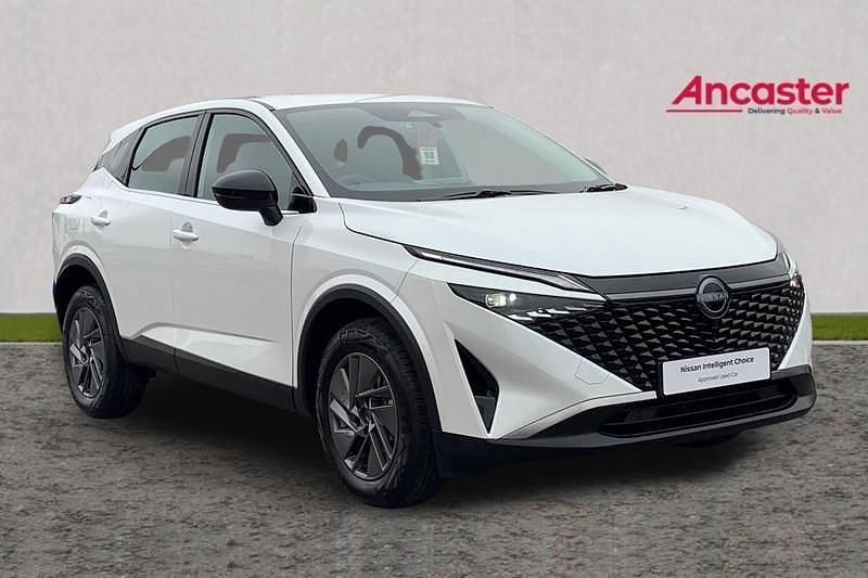 New Nissan Qashqai Acenta Premium 2025 Pearl  white SUV