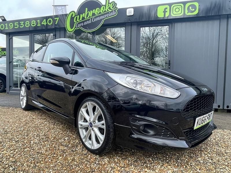 Used Ford Fiesta Sport 95 HP (69 kW) 2016 Black Hatchback