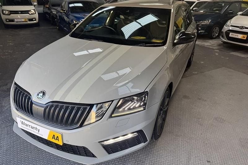 Used 2019 Skoda Octavia vRS Estate | £12,850 (Super price) - Image 1/1