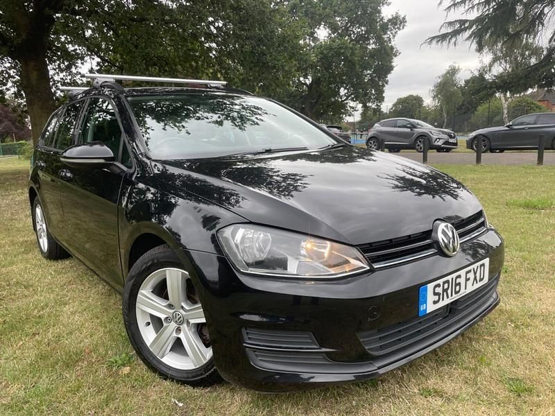 Black Used 2016 VW Golf VII SE Estate | £4,980 (Super price) - Image 1/4