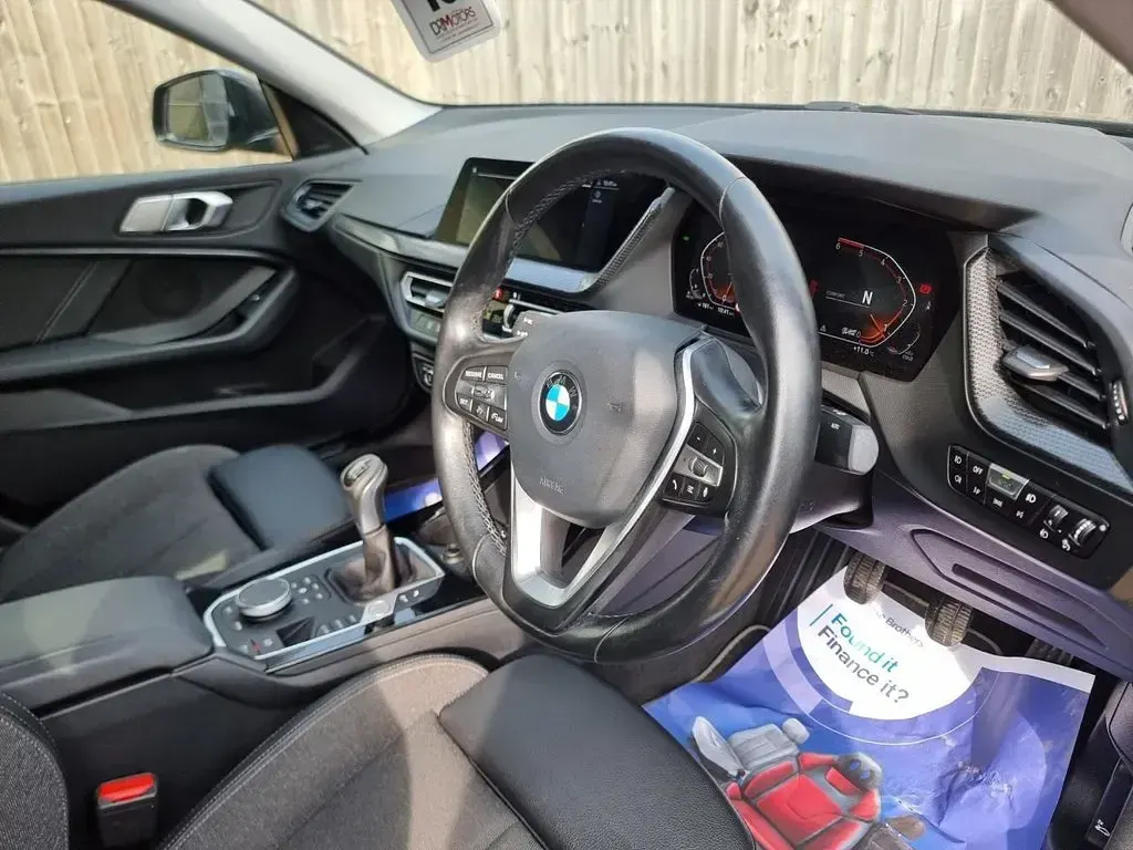 Usado BMW 218 Sport Line 150 HP (110 kW) 2021 Preto Coupé